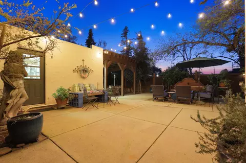 Exterior - 1465 Riverside Dr, Redding, CA 96001 photo 16 of 53
