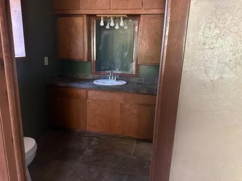 Bath - 21780 Graham Rd, Manton, CA 96059 photo 2 of 2