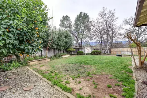Exterior - 750 Oleta Dr, Redding, CA 96003 photo 9 of 15