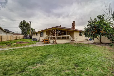 Exterior - 750 Oleta Dr, Redding, CA 96003 photo 10 of 15