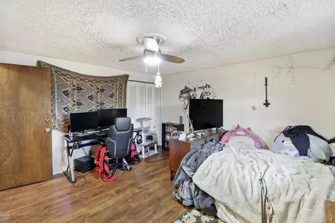 Bedroom - 750 Oleta Dr, Redding, CA 96003 photo 6 of 6