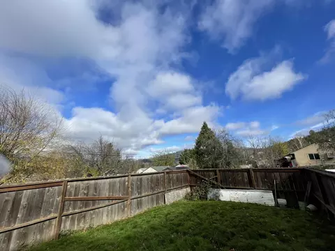 Exterior - 125 Texas Ave, Lewiston, CA 96052 photo 5 of 8