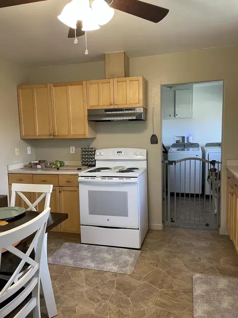 Kitchen - 125 Texas Ave, Lewiston, CA 96052 photo 2 of 2