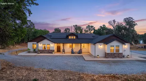 19720 Gas Point Rd, Cottonwood, CA 96022