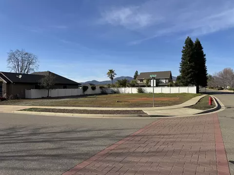 3708 Ferrero Way, Redding, CA 96001 photo 8