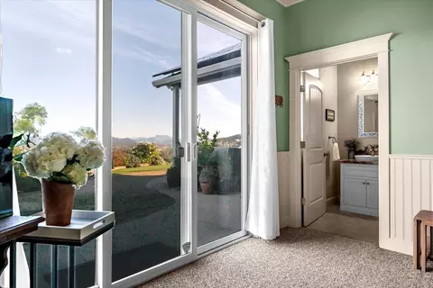 Entry Way - 9770 Brickwood Dr, Redding, CA 96001 photo 3 of 3