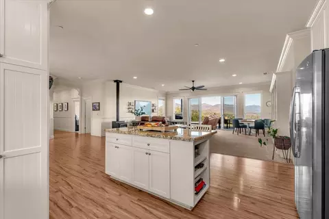 Kitchen - 9770 Brickwood Dr, Redding, CA 96001 photo 1 of 6