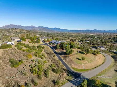 View/Area - 9770 Brickwood Dr, Redding, CA 96001 photo 4 of 10