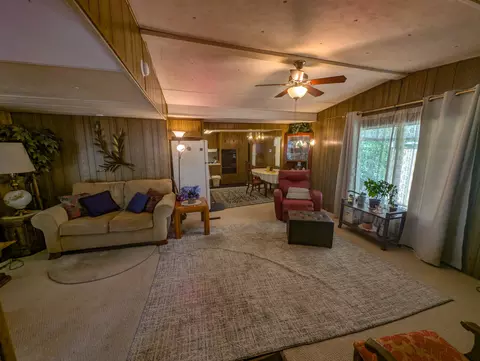 2810 Bechelli Ln, Redding, CA 96002 photo 11