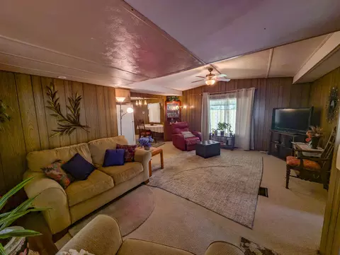 2810 Bechelli Ln, Redding, CA 96002 photo 13