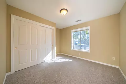 Bedroom - 636 Saint Thomas Pkwy, Redding, CA 96003 photo 1 of 5