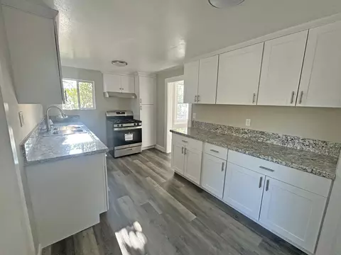 Kitchen - 44194 Cedar St, Mcarthur, CA 96056 photo 2 of 2