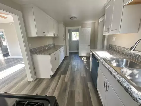 Entry Way - 44194 Cedar St, Mcarthur, CA 96056 photo 1 of 1