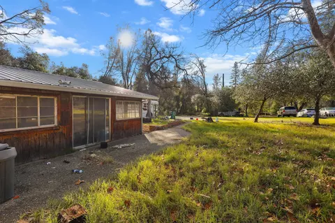 Undisclosed, Redding, CA 96003 photo 27