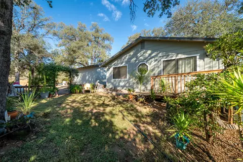 Exterior - 15799 Nauvoo Trl, Redding, CA 96001 photo 11 of 15
