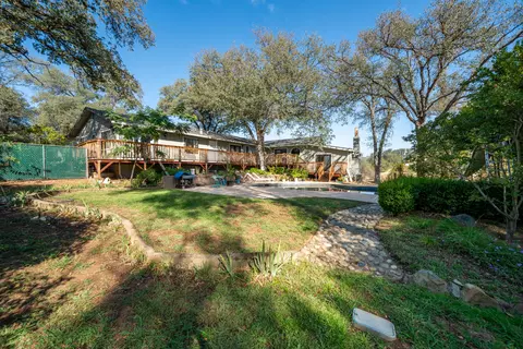 Exterior - 15799 Nauvoo Trl, Redding, CA 96001 photo 9 of 15