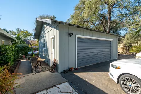 Other - 15799 Nauvoo Trl, Redding, CA 96001 photo 6 of 7