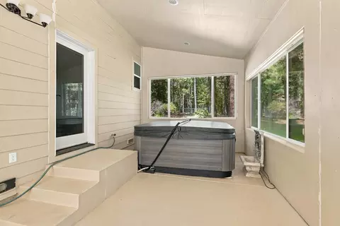 Exterior - 7765 Linda Rd, Shingletown, CA 96088 photo 4 of 10