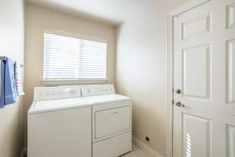 Other - 3021 Sunglow Dr, Redding, CA 96001 photo 6 of 10