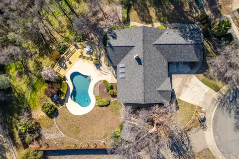 View/Area - 3021 Sunglow Dr, Redding, CA 96001 photo 1 of 2