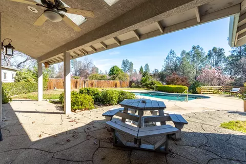 Other - 3021 Sunglow Dr, Redding, CA 96001 photo 7 of 10