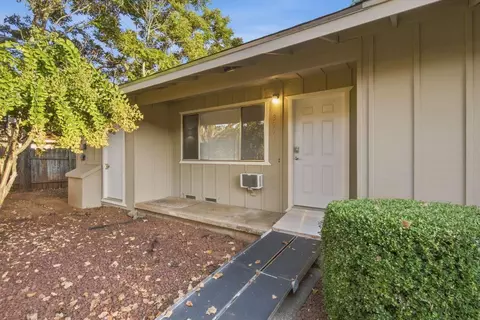 Exterior - 3365 Alta Mesa Dr, Redding, CA 96002 photo 7 of 11