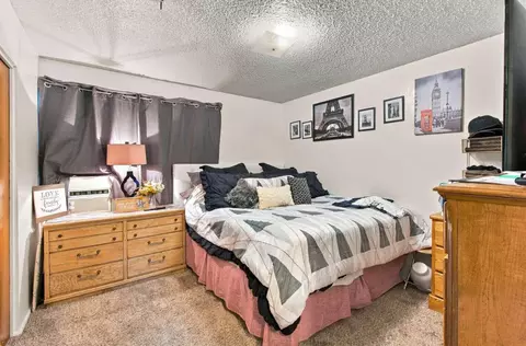 Bedroom - 3365 Alta Mesa Dr, Redding, CA 96002 photo 1 of 10