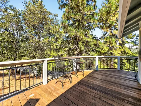 Exterior - 19949 Copper Canyon Rd, Redding, CA 96003 photo 7 of 18