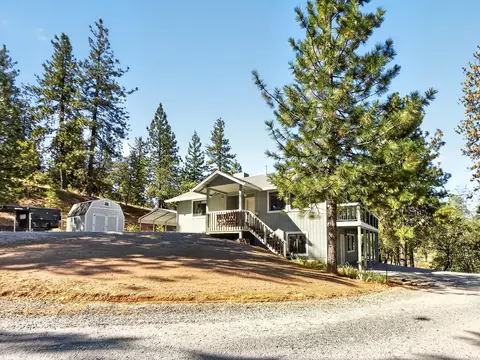 Exterior - 19949 Copper Canyon Rd, Redding, CA 96003 photo 3 of 18