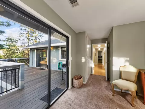 Entry Way - 19949 Copper Canyon Rd, Redding, CA 96003 photo 3 of 3