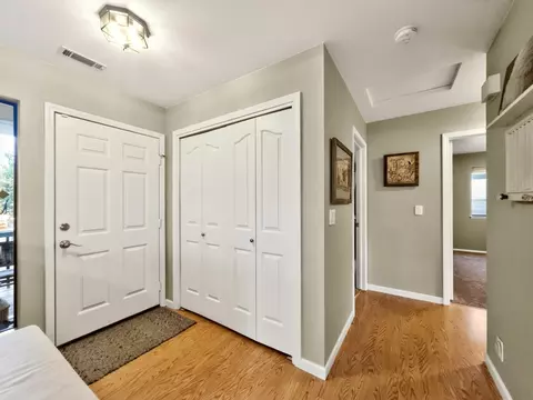 Entry Way - 19949 Copper Canyon Rd, Redding, CA 96003 photo 2 of 3