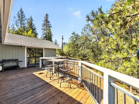 Exterior - 19949 Copper Canyon Rd, Redding, CA 96003 photo 8 of 18