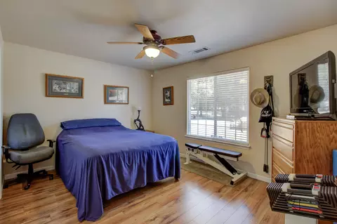 Bedroom - 4360 Cynthia Way, Redding, CA 96002 photo 1 of 6