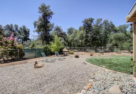 Exterior - 4360 Cynthia Way, Redding, CA 96002 photo 11 of 16