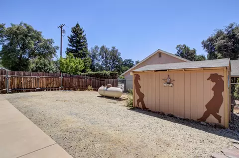 Exterior - 4360 Cynthia Way, Redding, CA 96002 photo 9 of 16