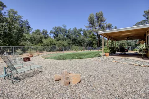 Exterior - 4360 Cynthia Way, Redding, CA 96002 photo 12 of 16