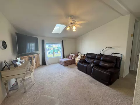 Living - 471-700 Reece Rd, Standish, CA 96128 photo 2 of 2