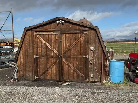 Exterior - 471-700 Reece Rd, Standish, CA 96128 photo 3 of 5