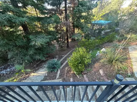 Exterior - 582 River Oaks Dr, Redding, CA 96001 photo 6 of 6
