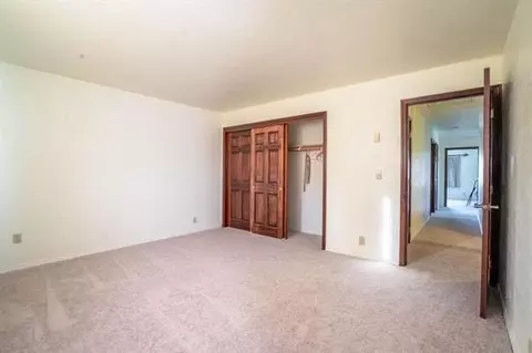Bedroom - 701825 W Side Rd, Termo, CA 96132 photo 3 of 5