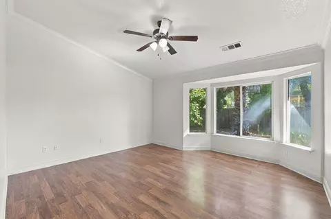 Living - 3549 Adams Ln, Redding, CA 96002 photo 3 of 3