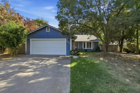 Exterior - 3549 Adams Ln, Redding, CA 96002 photo 2 of 14