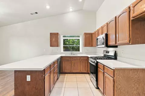 Kitchen - 3549 Adams Ln, Redding, CA 96002 photo 2 of 3