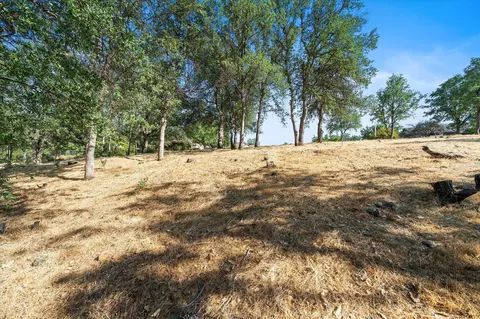 866 Blackstone Ct, Redding, CA 96003 photo 7