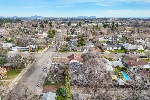 2239 Garden Ave, Redding, CA 96001 photo 48