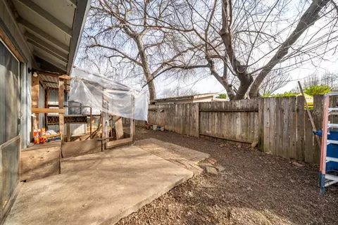 2239 Garden Ave, Redding, CA 96001 photo 30
