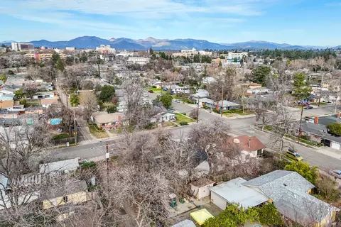 2239 Garden Ave, Redding, CA 96001 photo 47