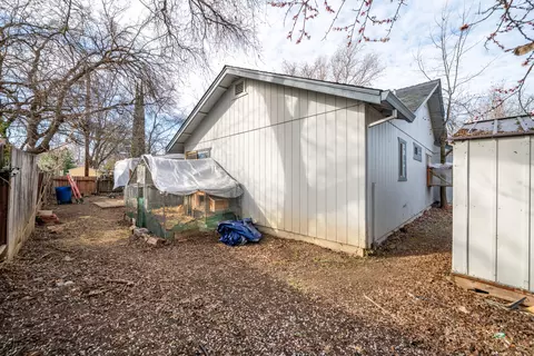 2239 Garden Ave, Redding, CA 96001 photo 38