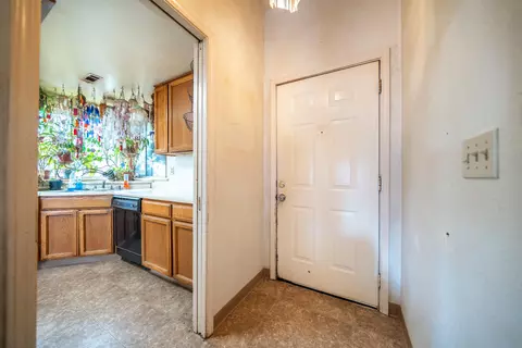 2239 Garden Ave, Redding, CA 96001 photo 7