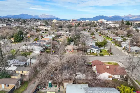 2239 Garden Ave, Redding, CA 96001 photo 46